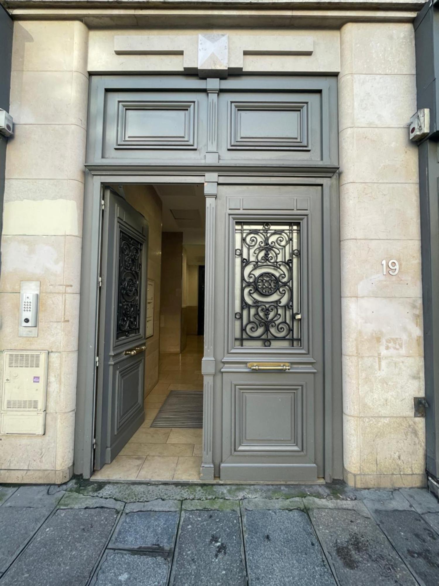 Highstay - Luxury Serviced Apartments - North Marais 2 Paris Bagian luar foto